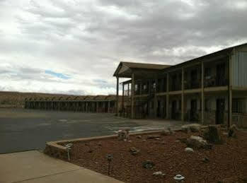 Whispering Sands Motel Hanksville Exteriör bild